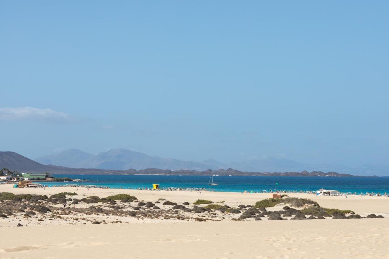 Home2Book Hola Rolls Corralejo Center Ngoại thất bức ảnh
