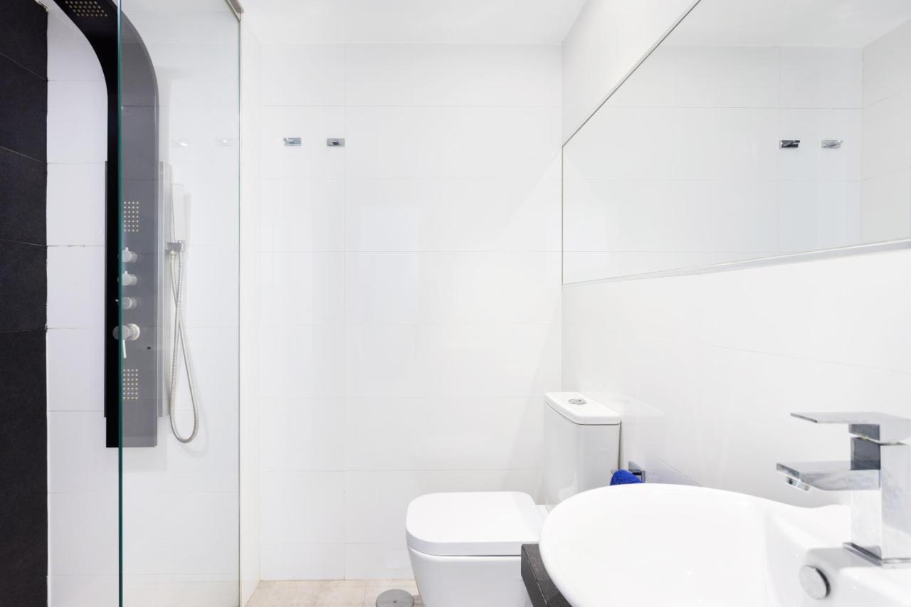 Home2Book Hola Rolls Corralejo Center Ngoại thất bức ảnh