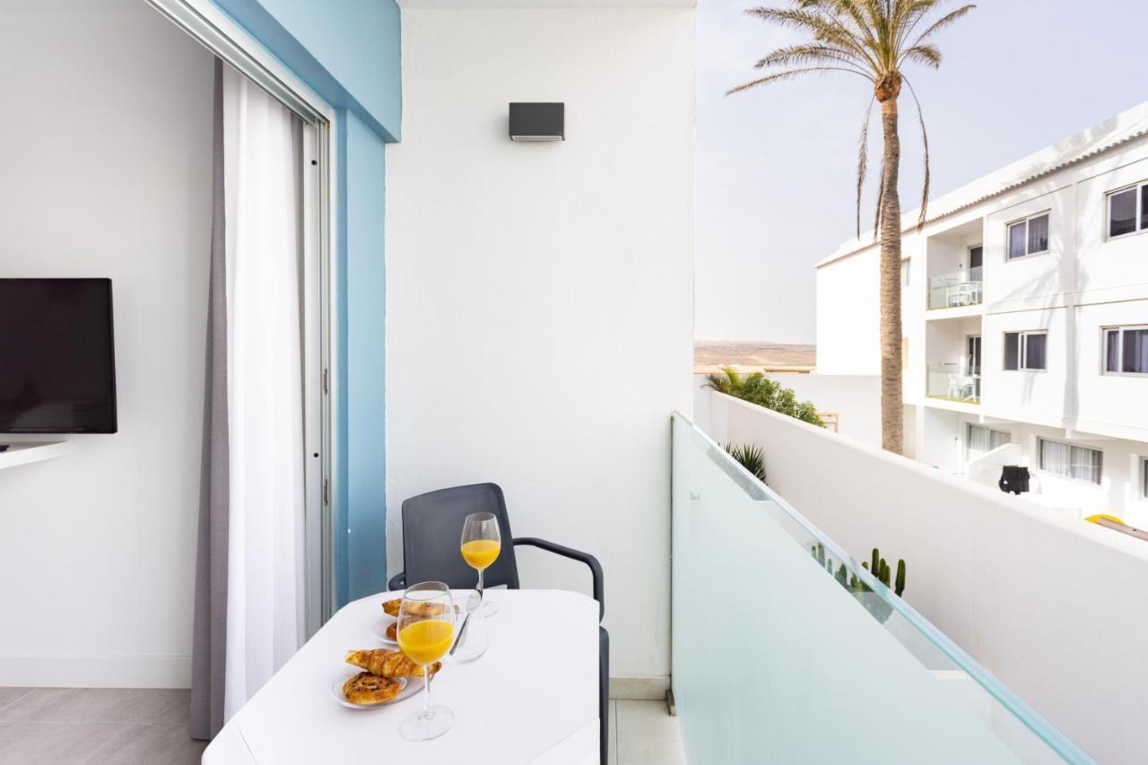 Home2Book Hola Rolls Corralejo Center Ngoại thất bức ảnh